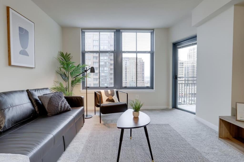 Condo With Gym And Pool In Pentagon City 8Min To Dca Arlington Dış mekan fotoğraf