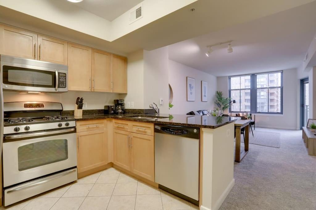 Condo With Gym And Pool In Pentagon City 8Min To Dca Arlington Dış mekan fotoğraf