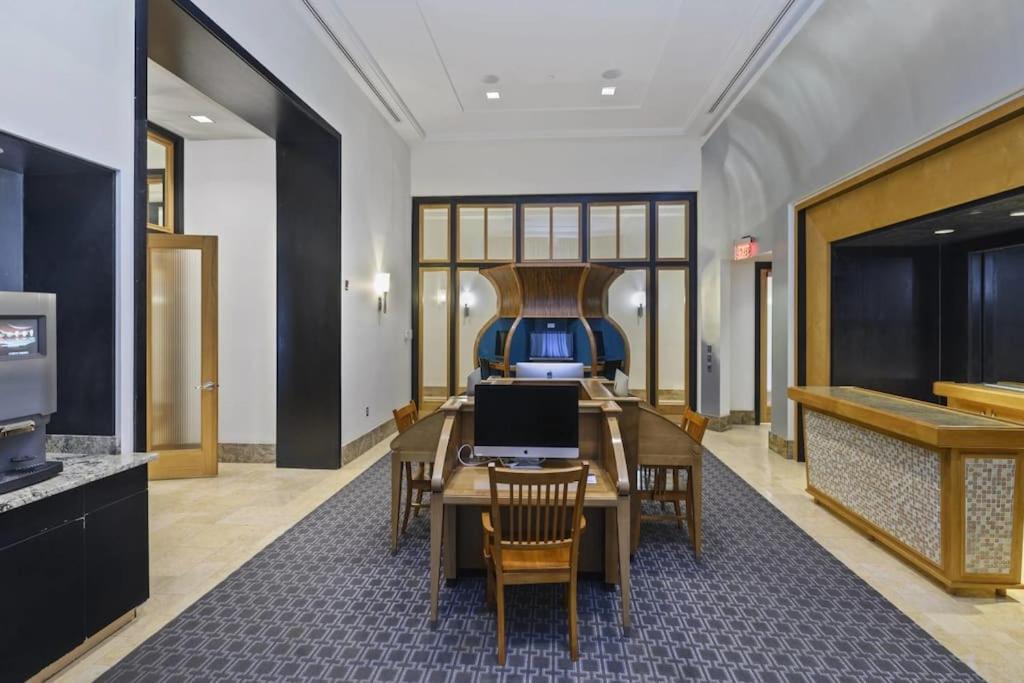 Condo With Gym And Pool In Pentagon City 8Min To Dca Arlington Dış mekan fotoğraf