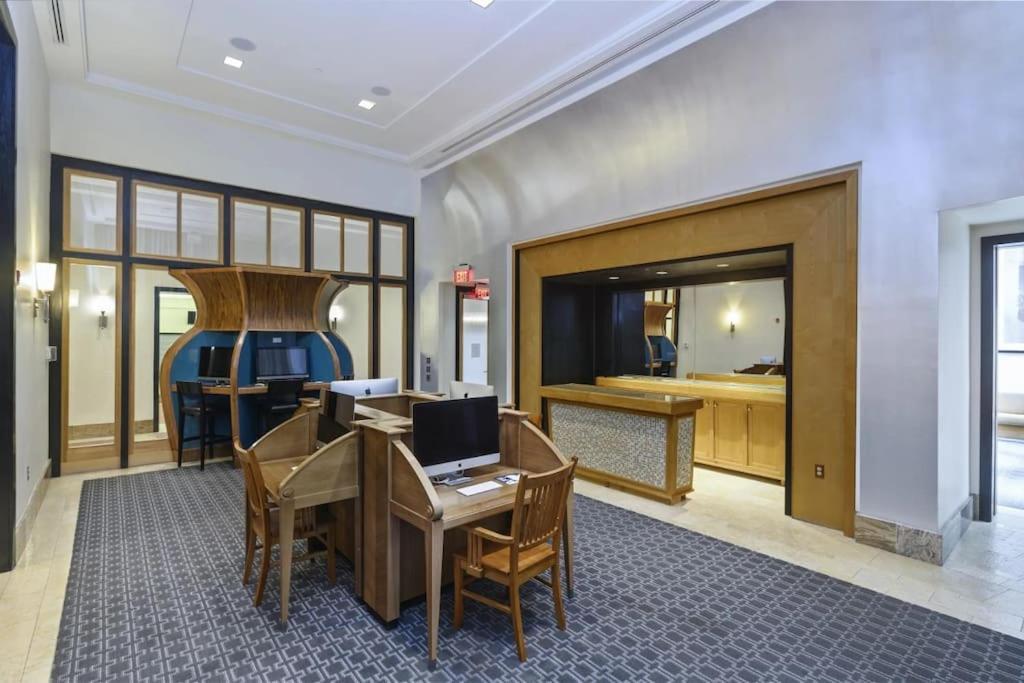 Condo With Gym And Pool In Pentagon City 8Min To Dca Arlington Dış mekan fotoğraf