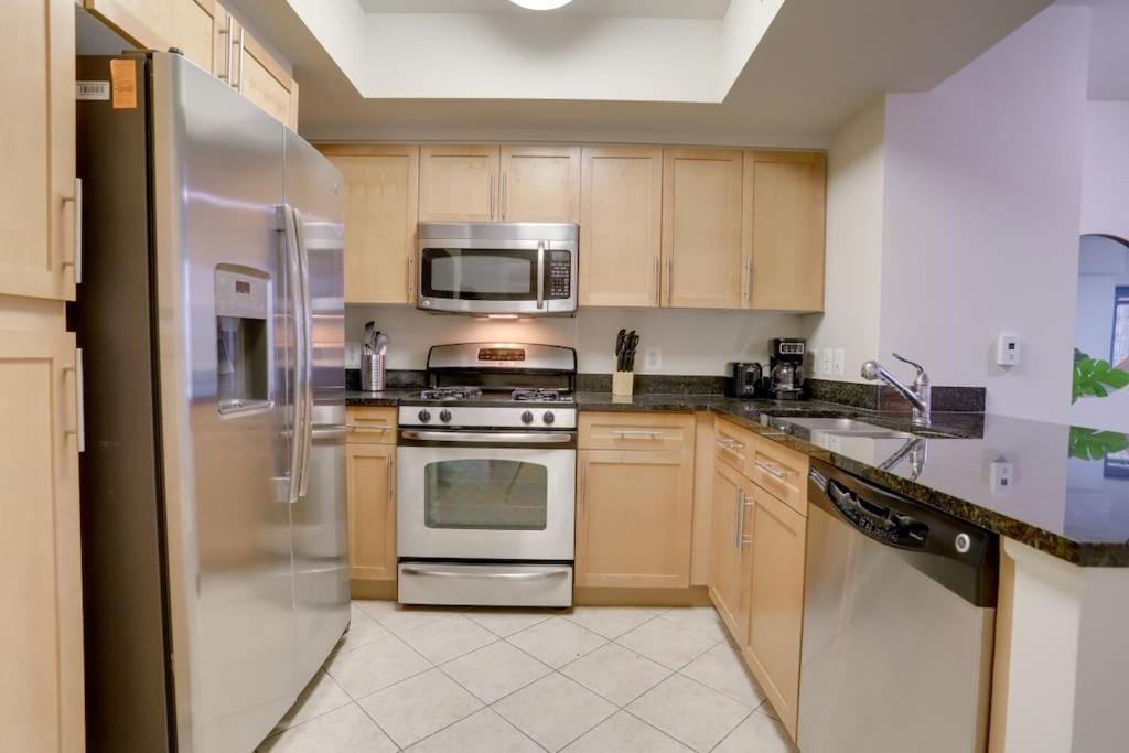 Condo With Gym And Pool In Pentagon City 8Min To Dca Arlington Dış mekan fotoğraf